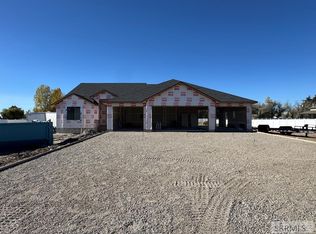1586 N 805 E, Shelley, ID 83274