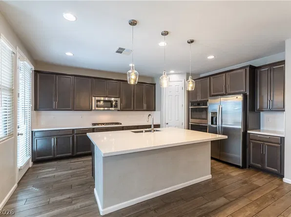 6008 Bugsy St, North Las Vegas, NV 89081