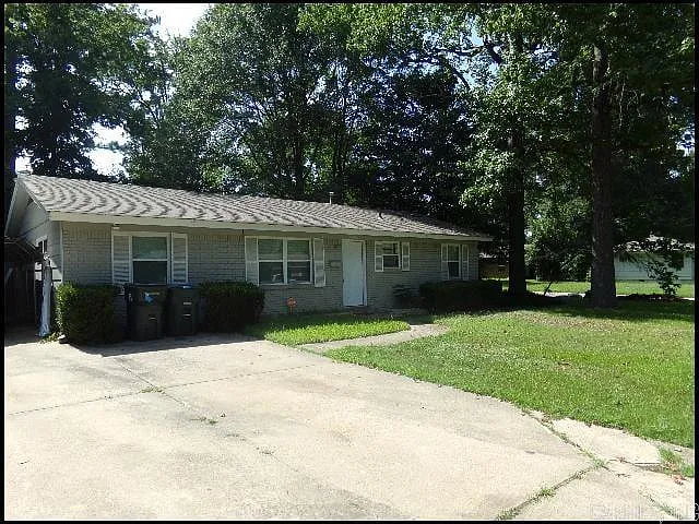 9200 Tedburn Cir — Photo 3