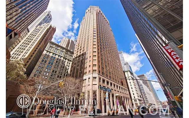 Sold by Douglas Elliman | media 8