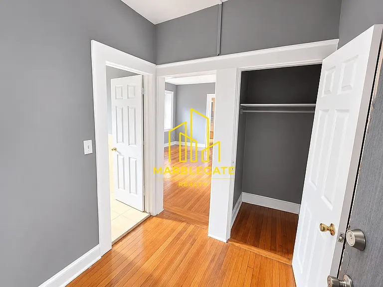 323 Park Ave #11 — Photo 3