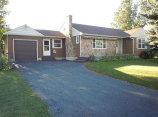 23 Halsey Ct, Plattsburgh, NY 12901