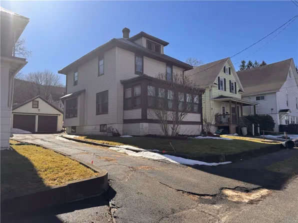 74 Rockland Ave, Bradford, PA 16701