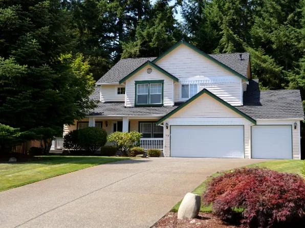 716 SW 352nd Pl, Federal Way, WA 98023