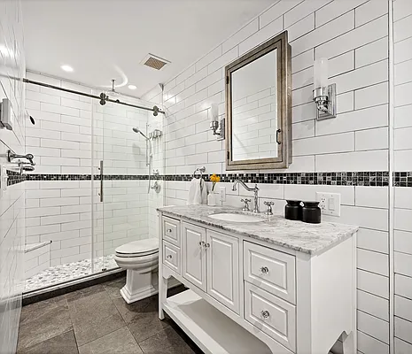 Sold by Compass | media 13