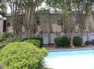 6000 Reims Rd APT 2006, Houston, TX 77036