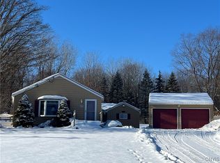 4821 Kasson Rd, Syracuse, NY 13215