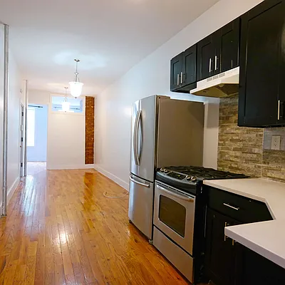 Rented by Nooklyn NYC LLC | media 13