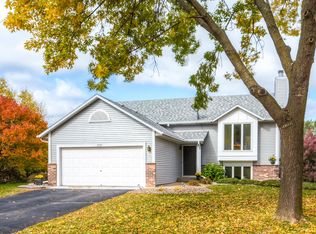 4727 Lenore Ln, Eagan, MN 55122