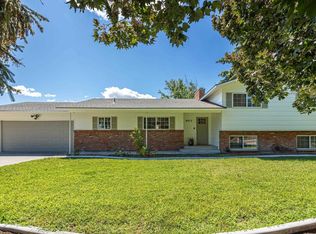 8912 W Richardson Rd, Pasco, WA 99301