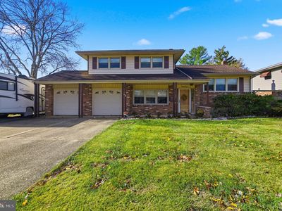 25 Windflower Dr, Newark, DE, 19711