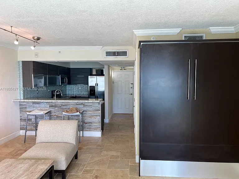 2501 S Ocean Dr #1112 — Photo 13