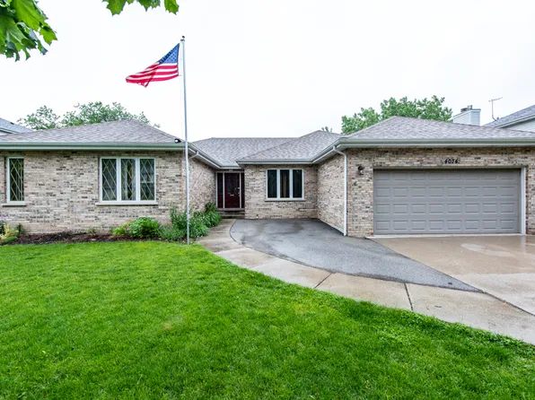 4074 Blackstone Ave, Gurnee, IL 60031