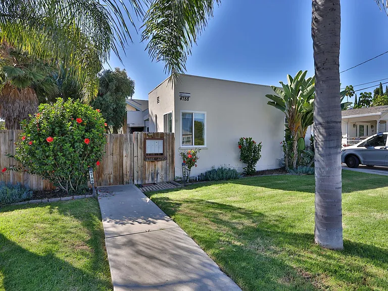 4788 W Mountain View Dr #B — Photo 29