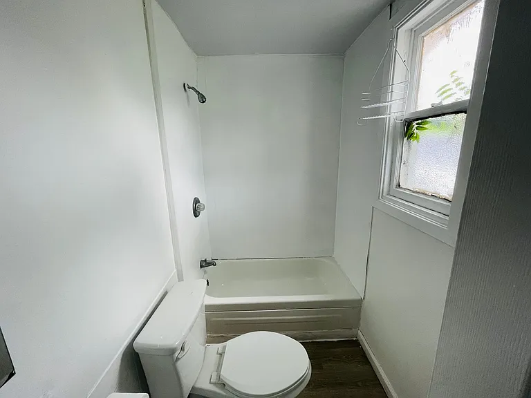 327 Hampshire St #1 — Photo 7