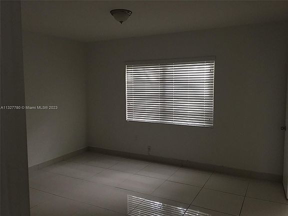 5th image of 315 Majorca Ave APT 2
