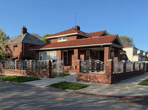 109-39 194th Street image 1 of 38