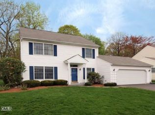 1258-8 Stillwater Rd, Stamford, CT 06902