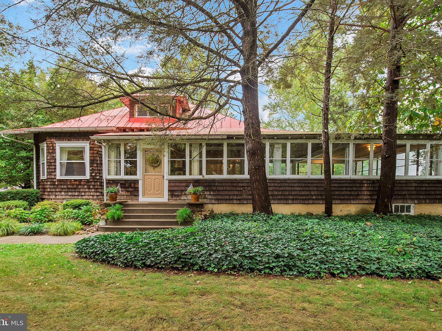 41 Mecray Ln, Maple Shade, NJ 08052 | Zillow