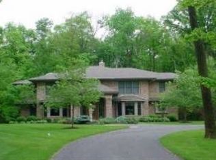 4821 Brookhill Ln, Lima, OH 45807