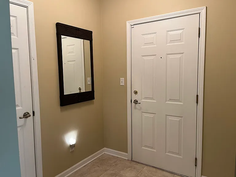 1631 Lacebark Dr #H — Photo 2
