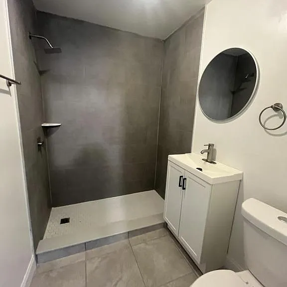 126 S Waterloo Ave #2 — Photo 3