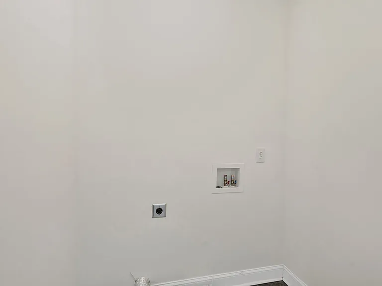 5809B Morrow Rd — Photo 15