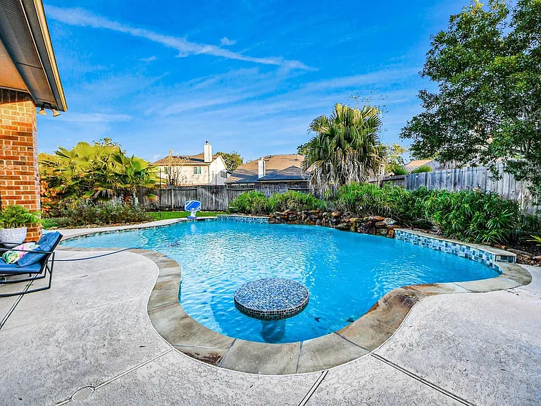 26407 Bright Sky Ct — Photo 42