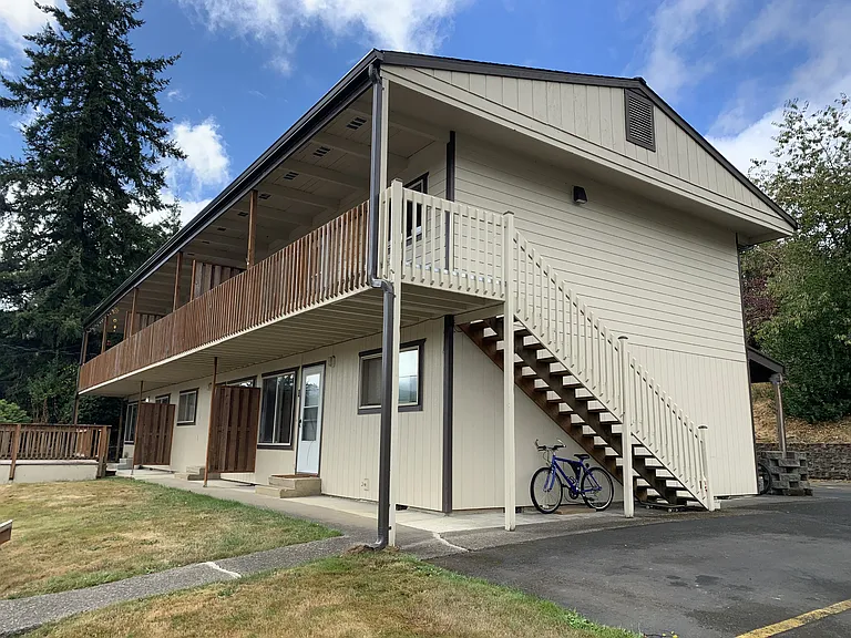 810 S Nehalem St #5 — Photo 12