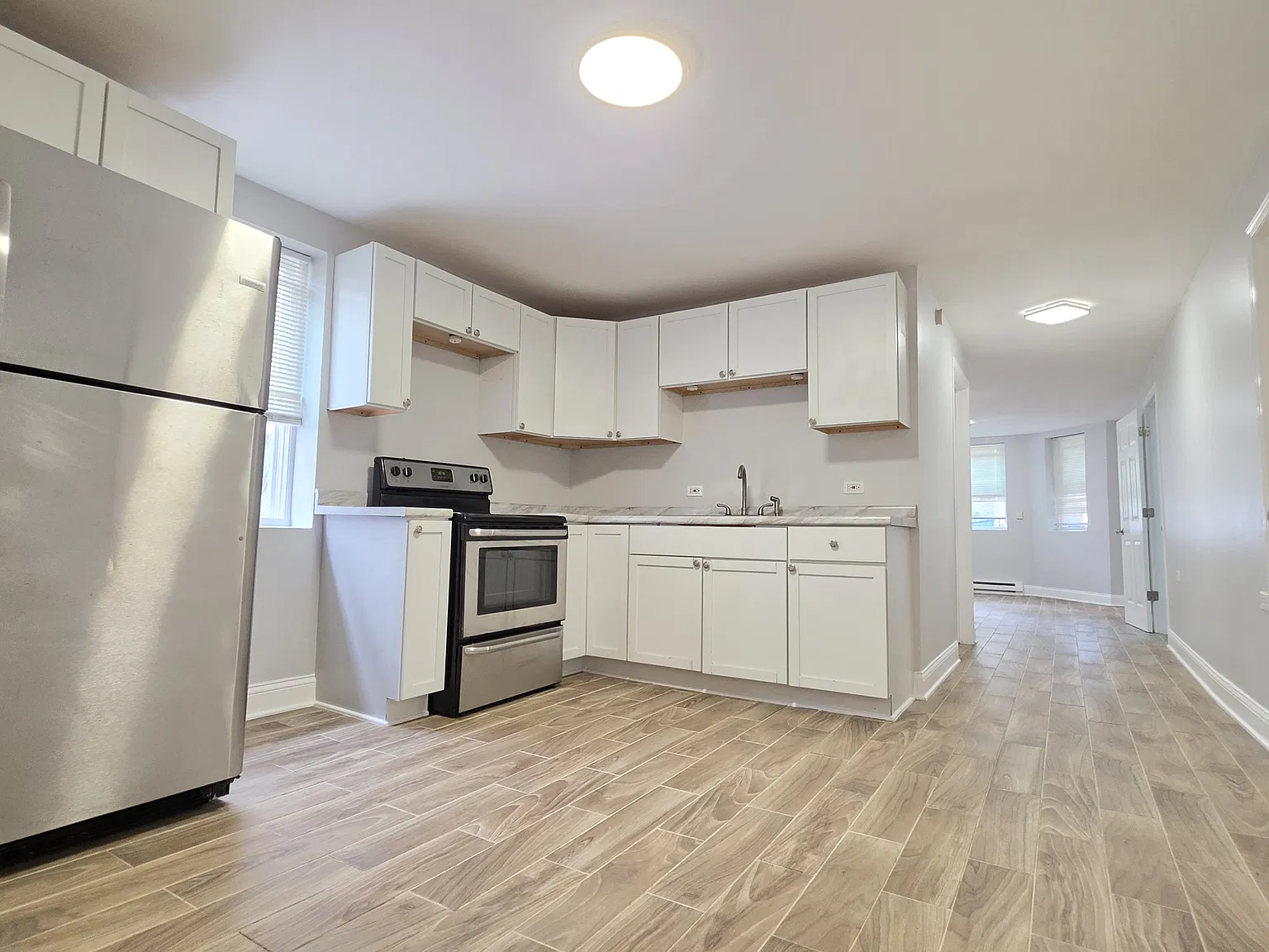 2 bed, 800 sqft, $1,750 — Photo 1