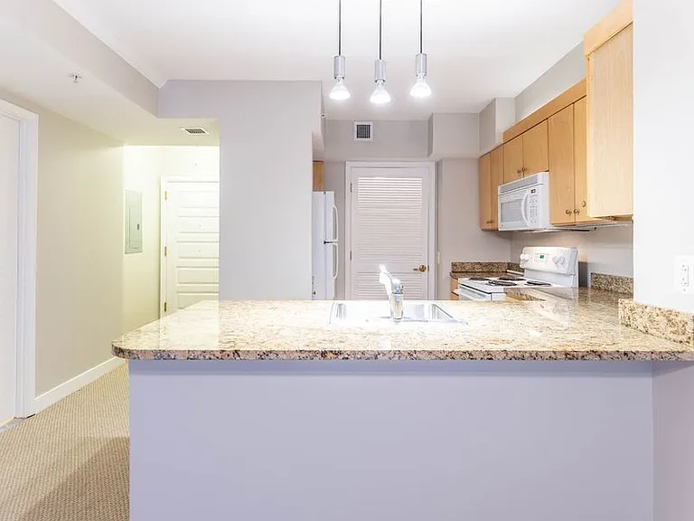 631 D St NW #435 — Photo 6