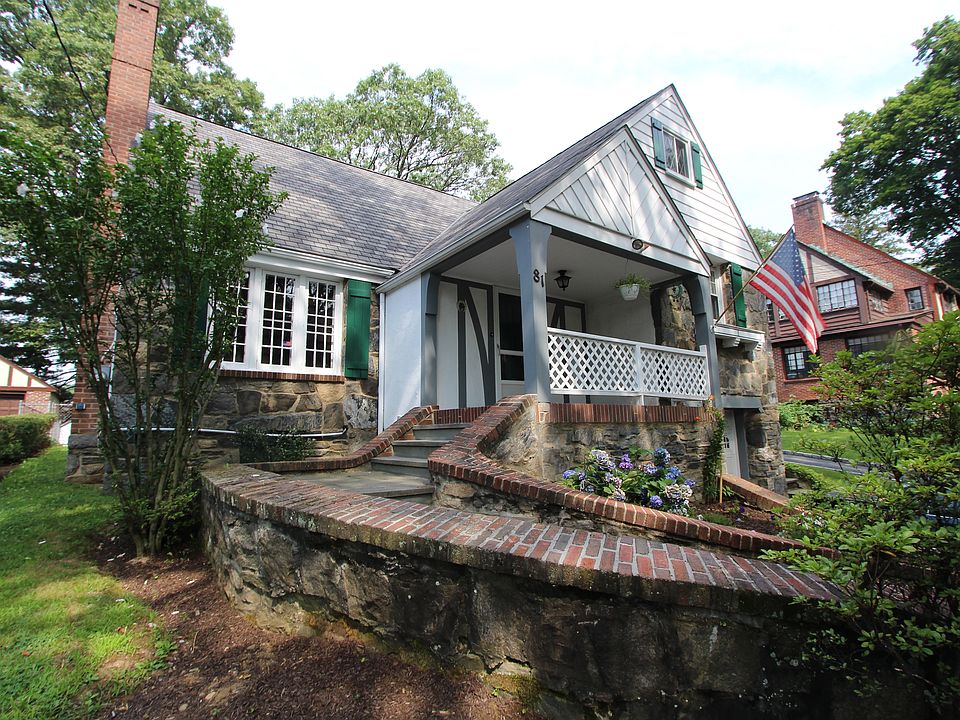 1st image of 81 Woodcrest Ave