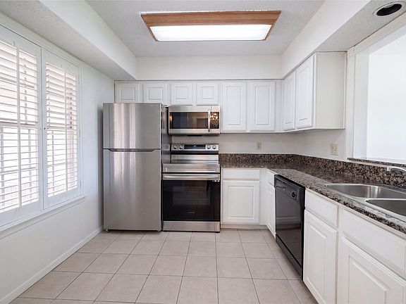2nd image of 5300 Keller Springs Rd APT 2075