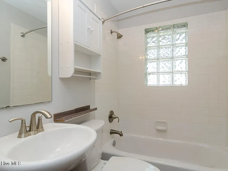 914 Bonham Ave #B — Photo 14
