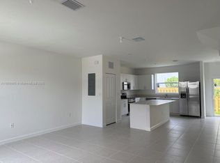 1182 SE 1st Ter #1182, Homestead, FL 33030