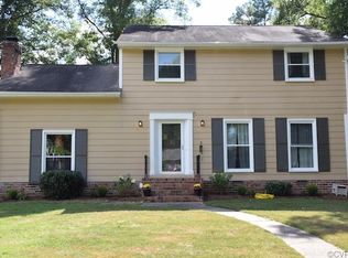 11821 Olde Coach Dr, Midlothian, VA 23113