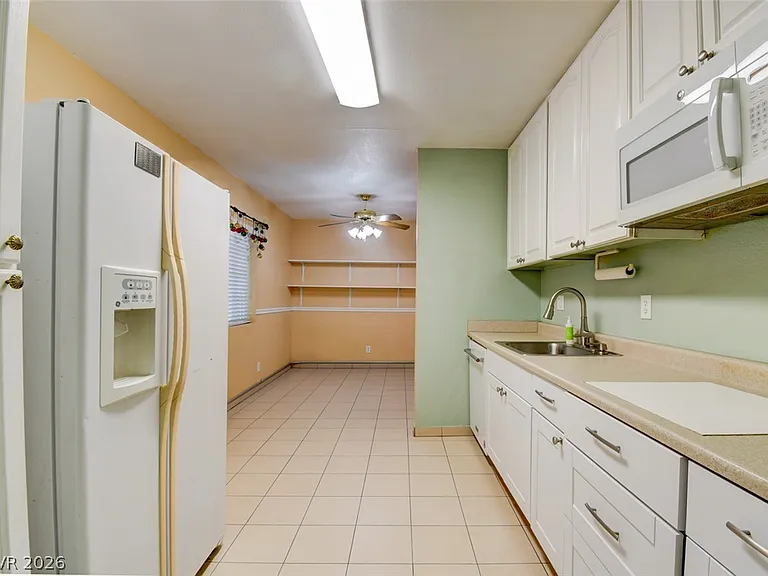 8316 Vantare Ct — Photo 2