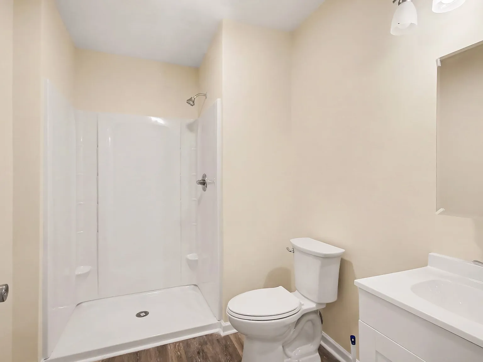 3 bed, 1207 sqft, $1,700 — Photo 3