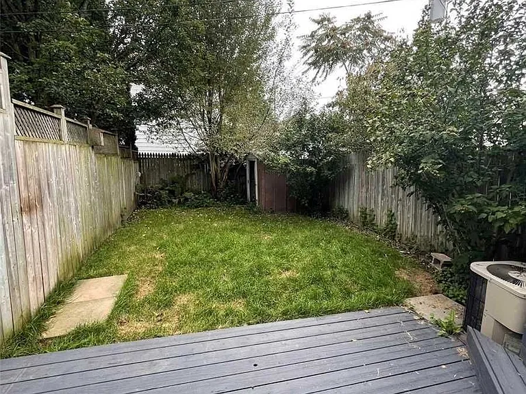 88 Kent Rd — Photo 10