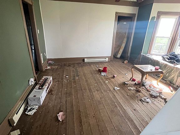 4th image of 423 N Knox Rd