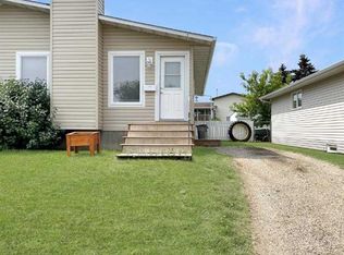 12126 95a St, Grande Prairie, AB T8V 5C5