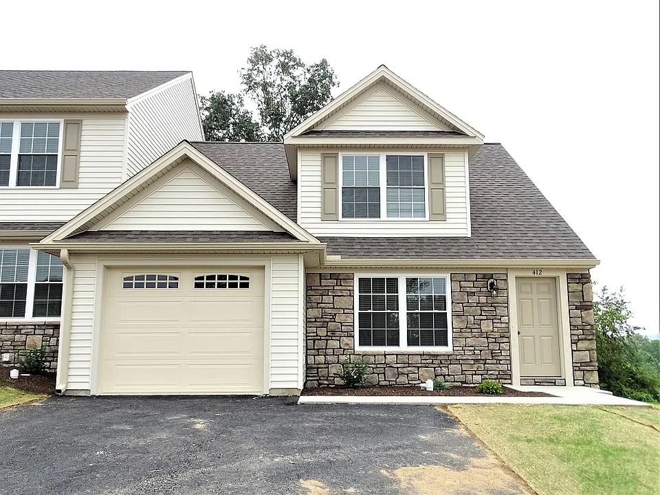412 Masonic Dr