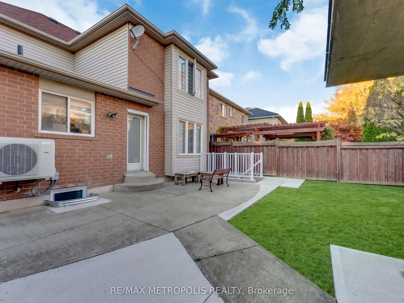 2 bed, $1,800 — Photo 4