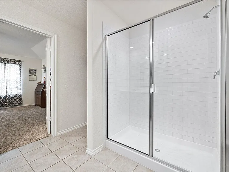 904 Saddle Horn Way — Photo 15