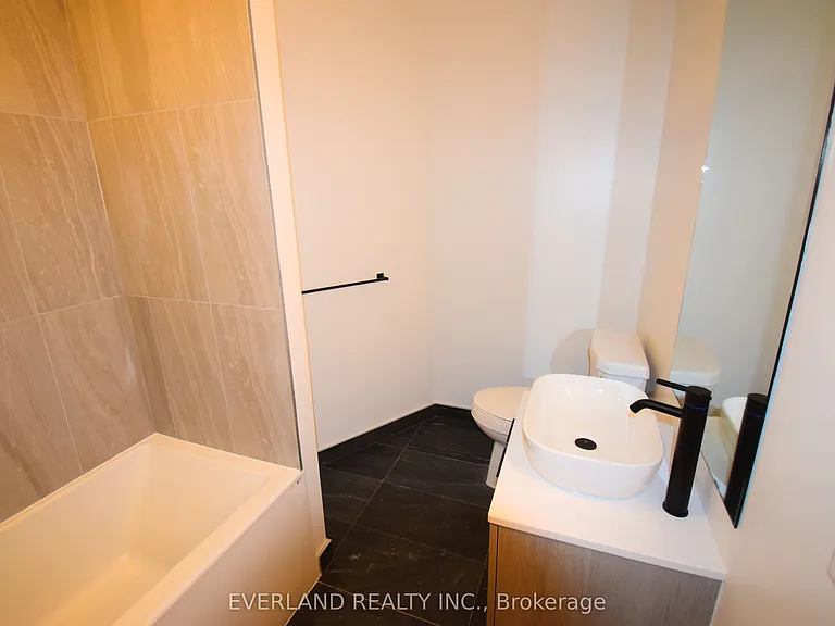 1185 Dupont St #1105 — Photo 10