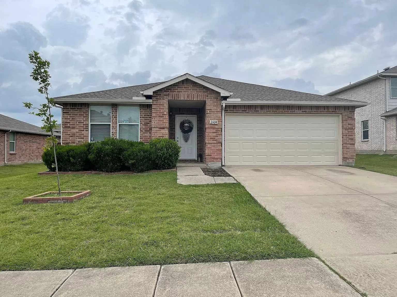 2604 Teal Cove Ln — Photo 1