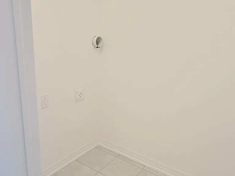 11 George Brier Dr W — Photo 31