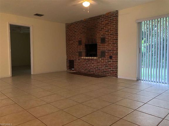 3rd image of 9089 San Carlos Blvd