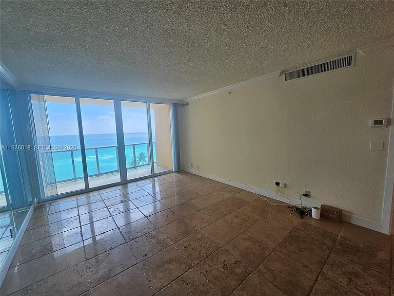 2501 S Ocean Dr #921 — Photo 10