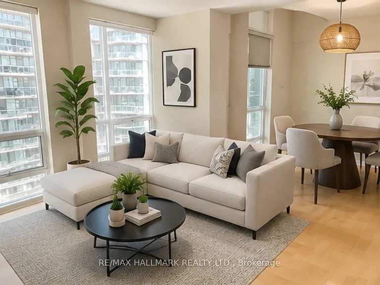 763 Bay St #2109 — Photo 2